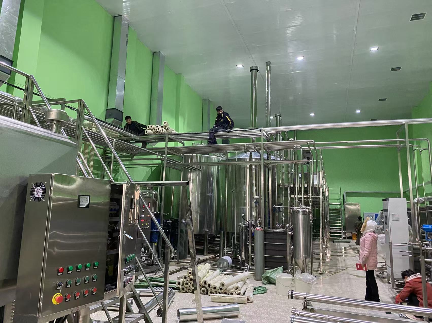 翁田镇精酿啤酒设备厂—精酿啤酒设备制造:传承工艺与创新科技的交融